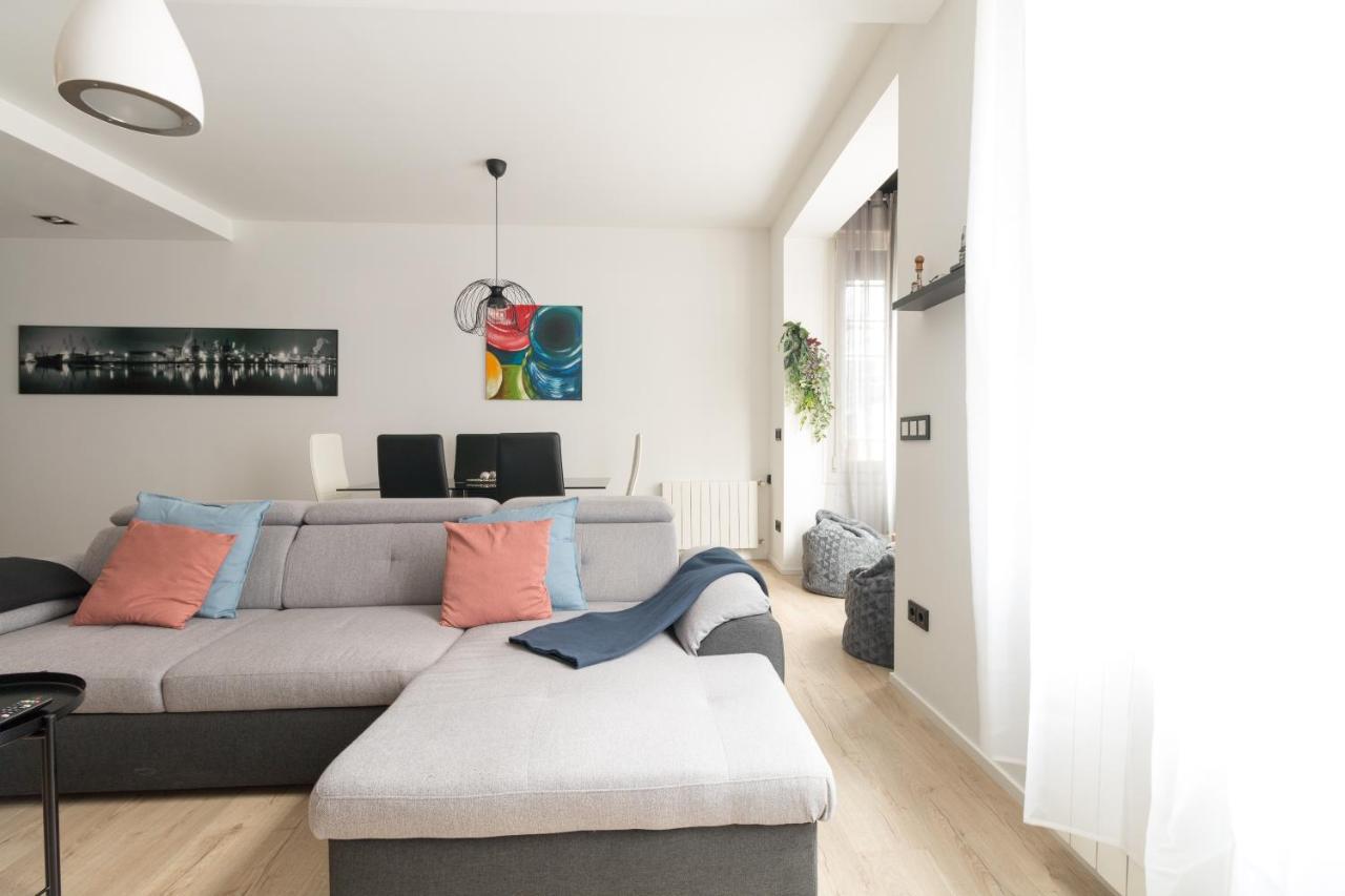 Moyua Luxe By Staynnapartments Билбао Екстериор снимка