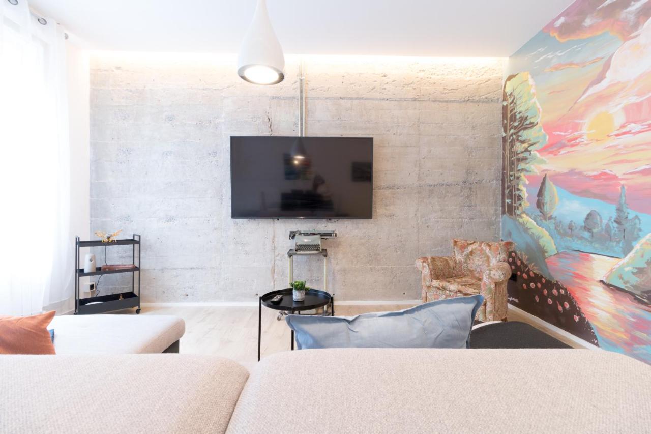 Moyua Luxe By Staynnapartments Билбао Екстериор снимка